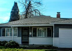 Pre-foreclosure in  BALLANTYNE DR Merced, CA 95341