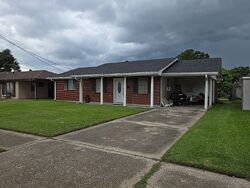 Pre-foreclosure in  ZIEGLER AVE Houma, LA 70360