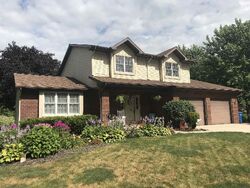 Pre-foreclosure in  SYCAMORE LN Bremen, IN 46506