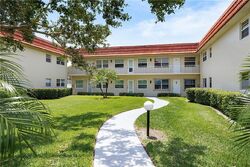  Vista Palm Ln , Vero Beach FL