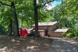 Pre-foreclosure in  MUNDYS MILL RD Jonesboro, GA 30238