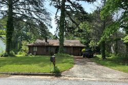 Pre-foreclosure in  SUMTER DR Douglasville, GA 30135