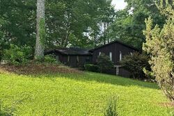 Pre-foreclosure in  TWELVE SPRINGS DR Newnan, GA 30263