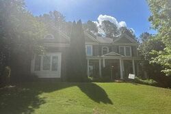 Pre-foreclosure in  THORNCLIFF LNDG Acworth, GA 30101