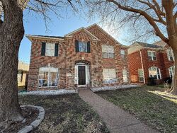 Pre-foreclosure in  MEADOWCHASE WAY Dallas, TX 75287