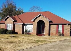 Pre-foreclosure in  CLEARBROOK CT Montgomery, AL 36117