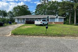  Chevett St, Dothan AL