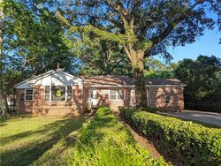 Pre-foreclosure in  NAVCO RD Mobile, AL 36605