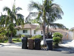 Pre-foreclosure in  PEARCE AVE Garden Grove, CA 92843