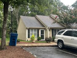 Pre-foreclosure Listing in Gatehouse Ln DURHAM, NC 27707