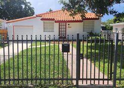 Pre-foreclosure in  SW 14TH ST Miami, FL 33134