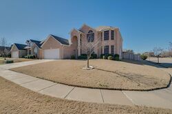Pre-foreclosure in  CORONA CT Arlington, TX 76002