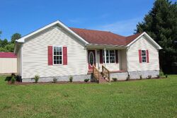 Pre-foreclosure in  OLD HIGHWAY 52 Lafayette, TN 37083