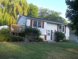Pre-foreclosure in  S 4TH ST Marshalltown, IA 50158
