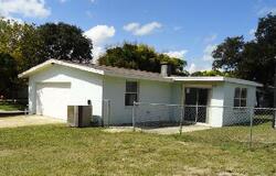 Pre-foreclosure in  RALEIGH AVE Daytona Beach, FL 32117