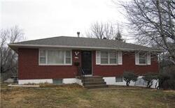 Pre-foreclosure in  W MARK AVE Independence, MO 64050