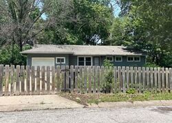 Pre-foreclosure in  E 112TH ST Kansas City, MO 64134