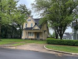  W Spencer Ave, Marion IN