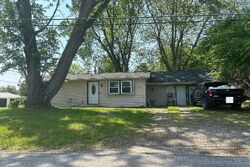  W Nevada Mills Rd, Fremont IN