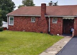 Pre-foreclosure in  MCCLELLAND DR Mckeesport, PA 15133