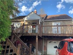 Pre-foreclosure in  Beechcrest Dr Charleston, WV 25313