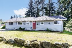 Pre-foreclosure in  Church Lake Rd E Bonney Lake, WA 98391