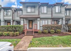 Pre-foreclosure in  Bridgewater Dr Newport News, VA 23603