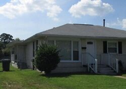 Pre-foreclosure in  Dover Rd Hampton, VA 23666