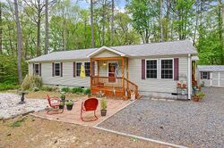  Buccaneer Blvd, Greenbackville VA