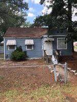 Pre-foreclosure in  Frailey Pl Portsmouth, VA 23702