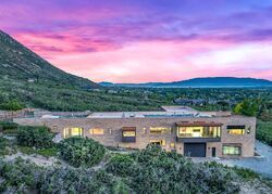 Pre-foreclosure in  E Golden Eagle Dr Alpine, UT 84004