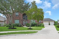 Pre-foreclosure in  Shady Bay Ln Missouri City, TX 77459