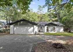 Pre-foreclosure in  Bridle Path Ln Lindale, TX 75771
