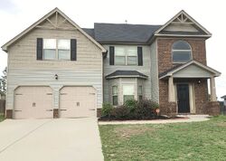 Pre-foreclosure in  Round Stone Dr Graniteville, SC 29829