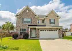 Pre-foreclosure in  Greystone Dr Florence, SC 29501
