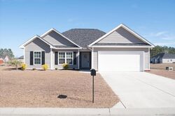 Pre-foreclosure in  Haven Straits Rd Florence, SC 29505