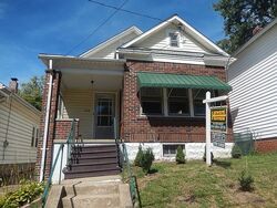  E 32nd St, Erie PA