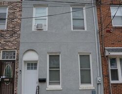 Pre-foreclosure in  W Seybert St Philadelphia, PA 19121