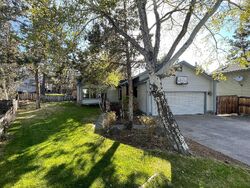 Pre-foreclosure in  Ne Soaring Ct Bend, OR 97701