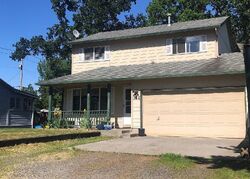 Pre-foreclosure in  S 13th St Saint Helens, OR 97051