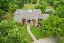  Sleepy Hollow Rd, Edmond OK