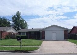 Pre-foreclosure in  E 64th St Broken Arrow, OK 74012