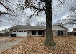 Pre-foreclosure in  S 83rd East Ave Tulsa, OK 74133