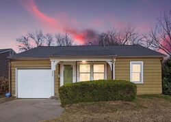 Pre-foreclosure in  E 47th St Tulsa, OK 74105