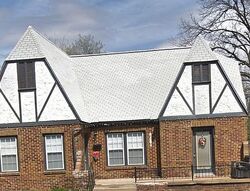 Pre-foreclosure in  Ne 16th St Oklahoma City, OK 73104