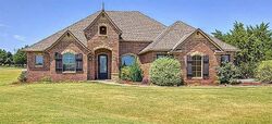 Pre-foreclosure in  Sw 107th St Oklahoma City, OK 73173