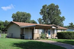 Pre-foreclosure in  Francis St Healdton, OK 73438