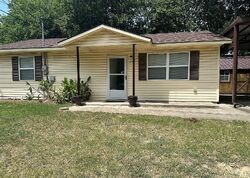 Pre-foreclosure in  4th Ave Ne Ardmore, OK 73401