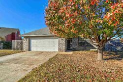 Pre-foreclosure in  Nw Britni Cir Lawton, OK 73505