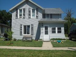  E Smith St, Hicksville OH
